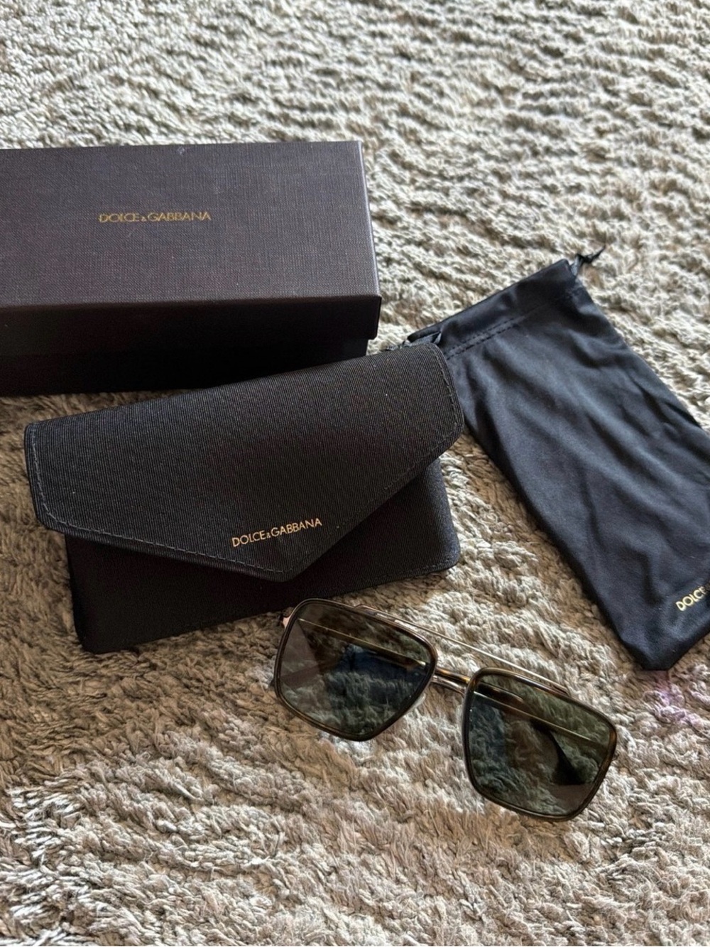 DG2220 Unisex Dolce & Gabbana Avi